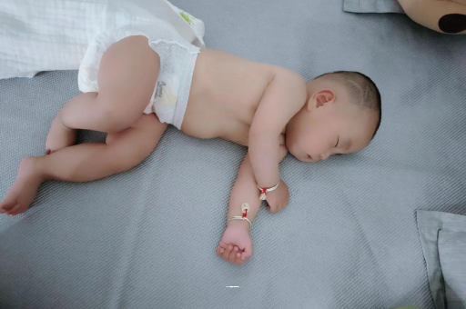 黄石宝宝发烧可以喝牛奶吗